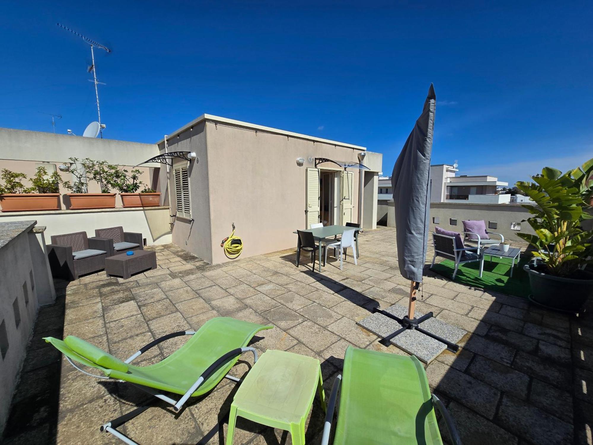 "Elle Home" Attico Panoramico Lecce Exterior foto